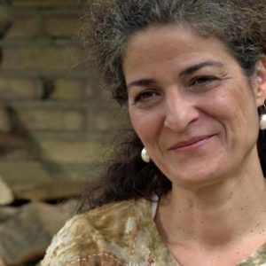 Portrait de Fabienne Dorsman-Rey éco-teinturière et inspiratrice